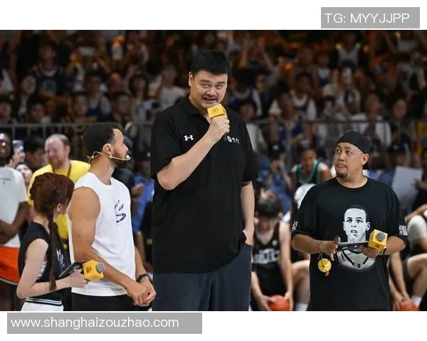 姚明篮球场上的经典步伐解析与技巧分享